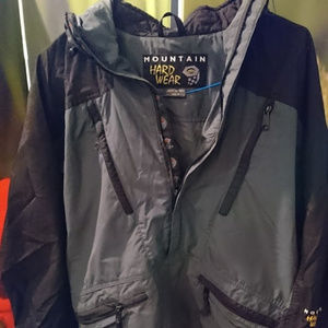 Mountain Hardwear men's rain jacket size small